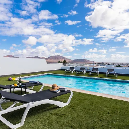 Apartment Great View - Luxury With Sea View