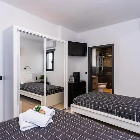 Apartment Great View - Luxury With Sea View